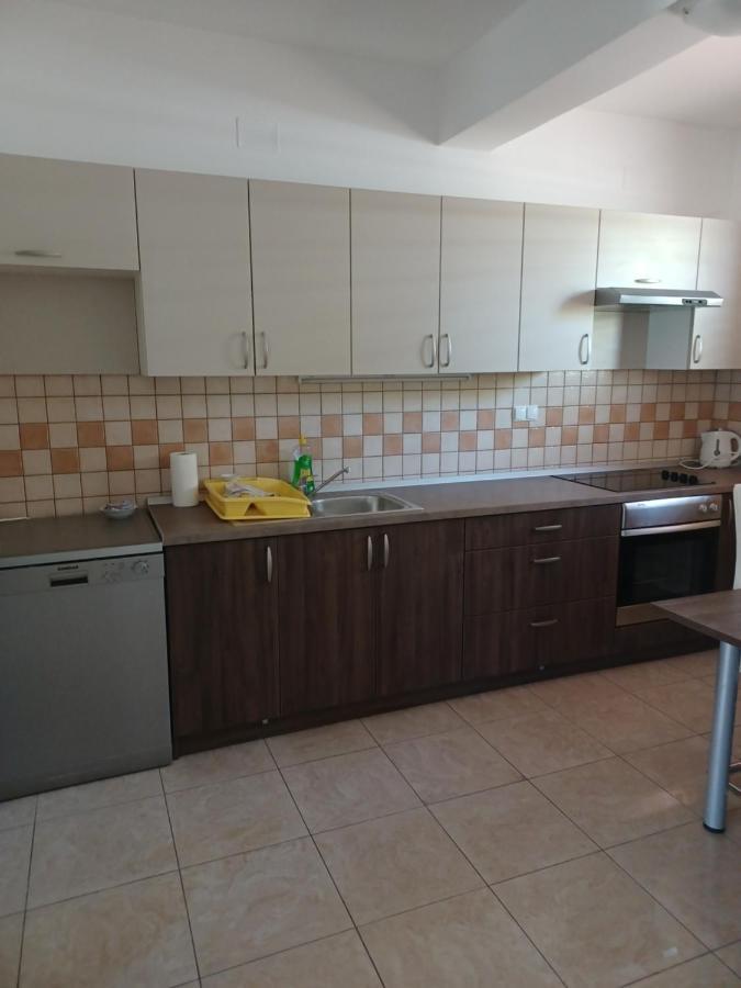 Be-Bu-Mar Apartments Светі Филип-і-Яков Екстер'єр фото