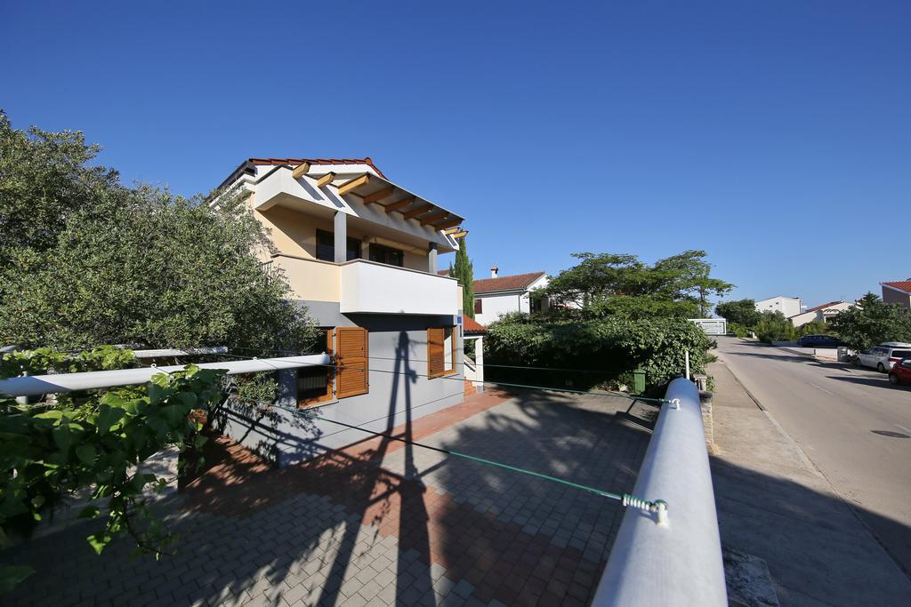 Be-Bu-Mar Apartments Светі Филип-і-Яков Екстер'єр фото